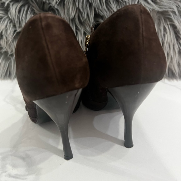 Guess brown leather suede booties in size 8.5 - Picture 3 of 11